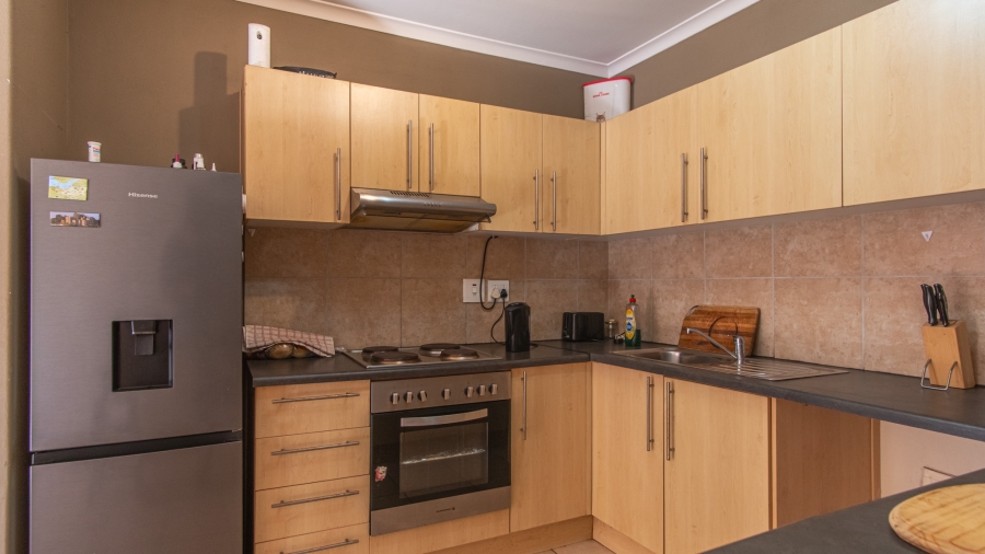 2 Bedroom Property for Sale in Parklands East Western Cape